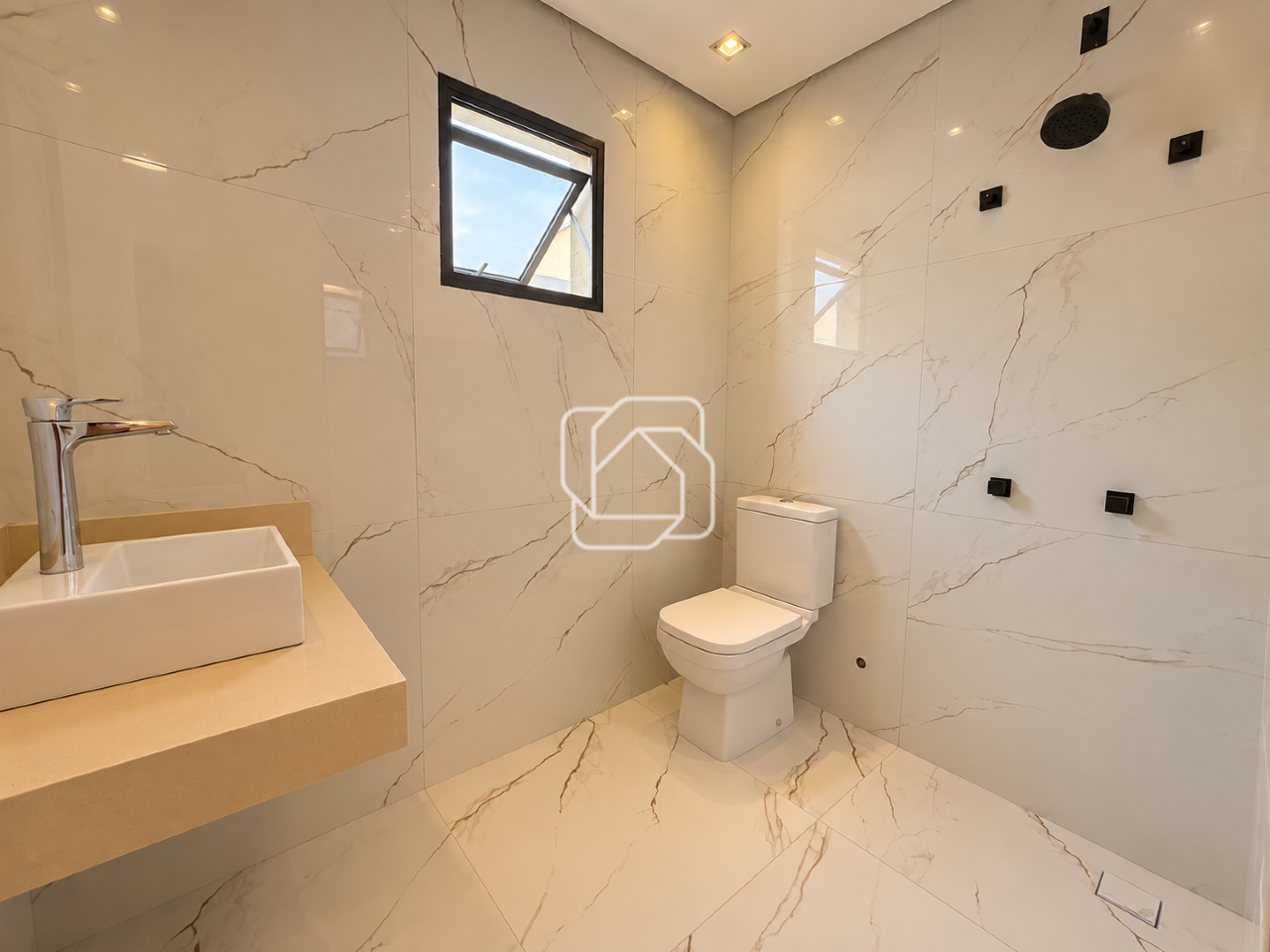 Casa de Condomínio para aluguel em Indaiatuba - SP - Jardim Residencial Alto de Itaici: 
