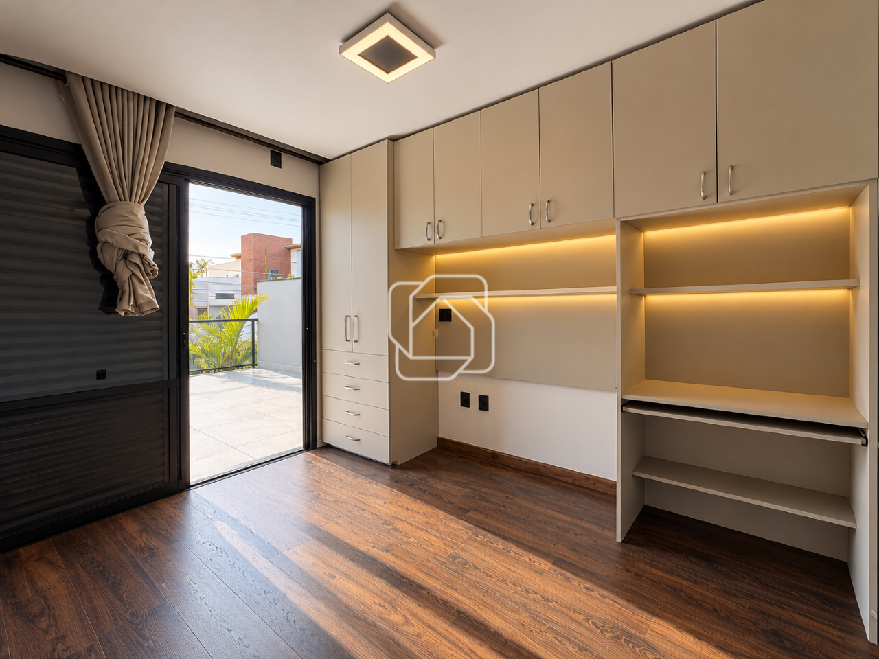 Casa de Condomínio para aluguel em Indaiatuba - SP - Jardim Residencial Alto de Itaici: 