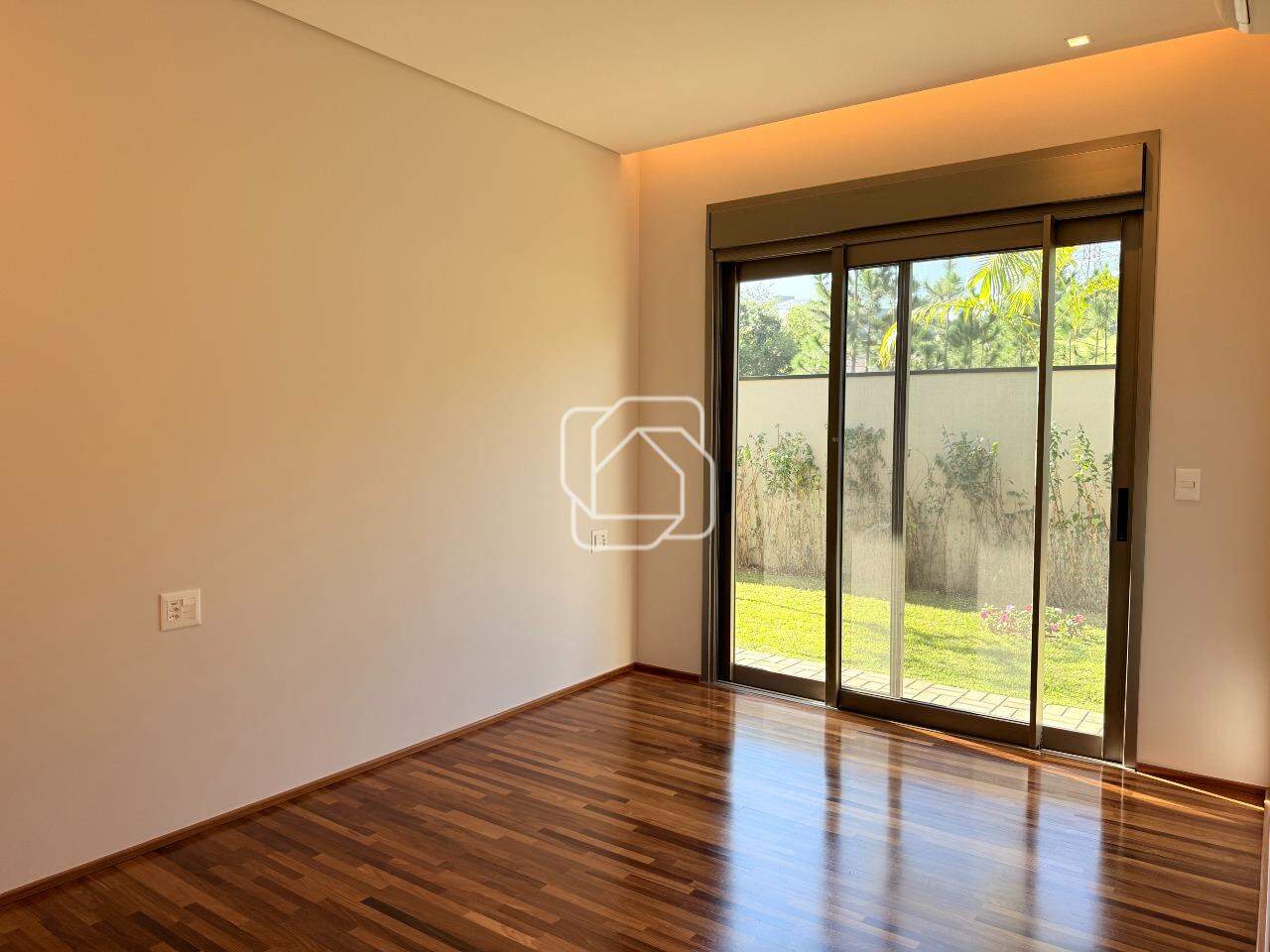 Casa de Condomínio à venda em Itu - SP - Condomínio Villas do Golfe: Suíte 