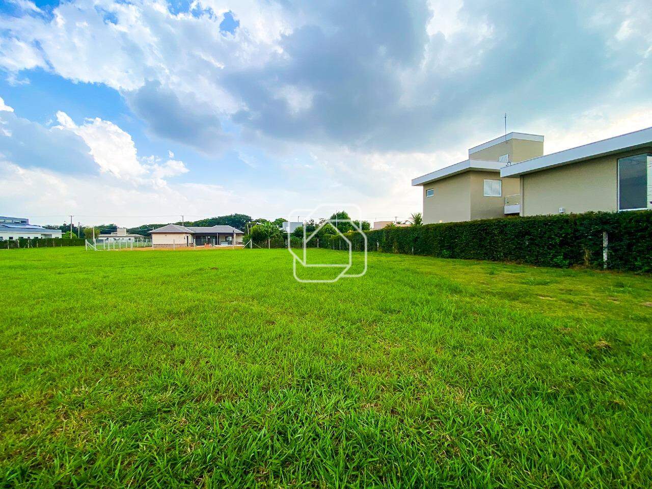 Terreno à venda em Salto - SP - Residencial Primavera: