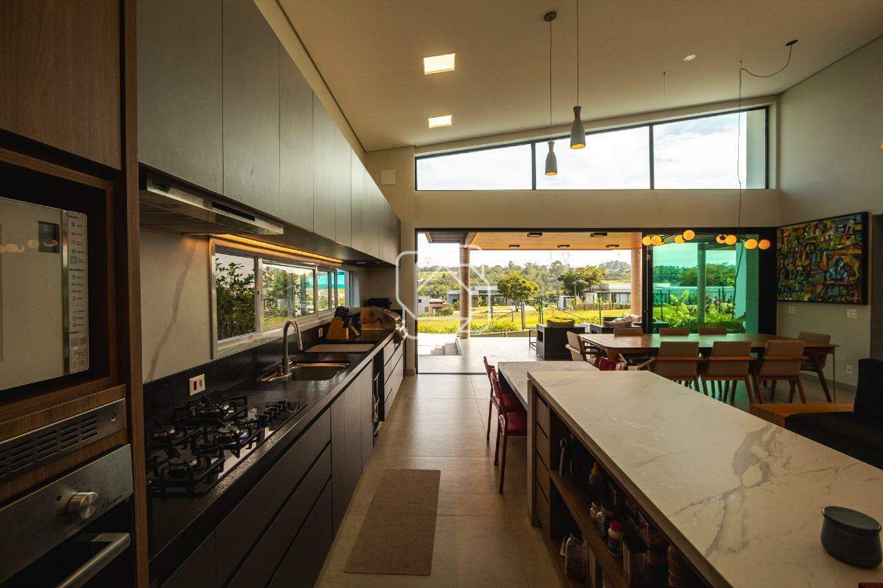 Casa de Condomínio à venda em Indaiatuba - SP - Jardim Indaiatuba Golf: Cozinha integrada