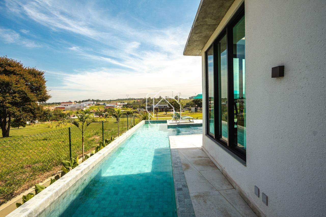 Casa de Condomínio à venda em Indaiatuba - SP - Jardim Indaiatuba Golf: Área da piscina