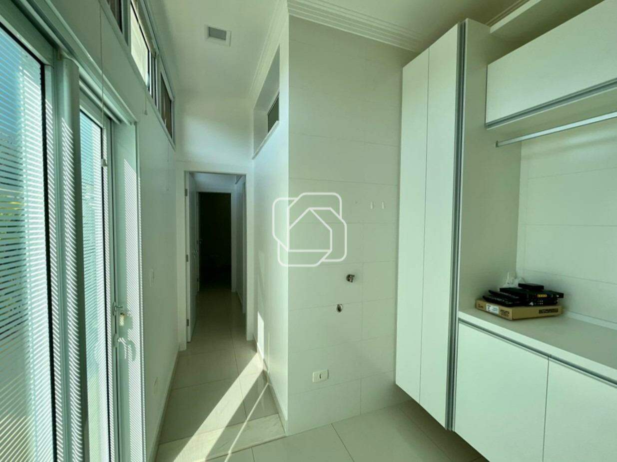 Casa de Condomínio para aluguel em Indaiatuba - SP - Jardim Vila Paradiso: Área de serviços