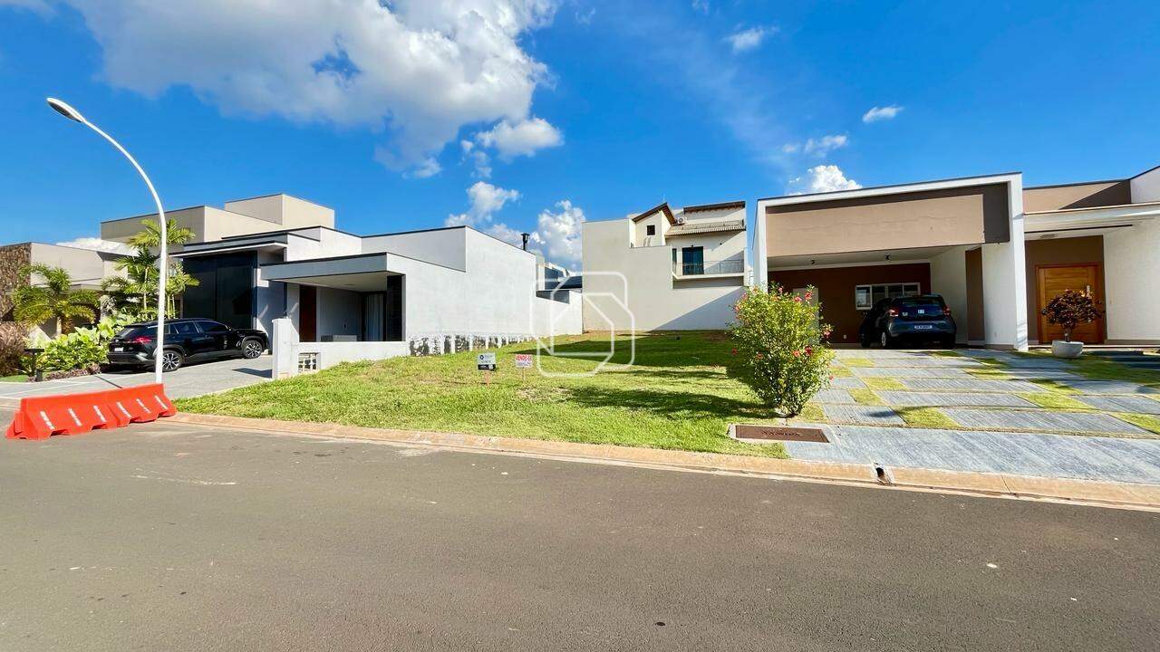 Terreno à venda em Indaiatuba - SP - Jardim Residencial Dona Lucilla: Visão geral do terreno