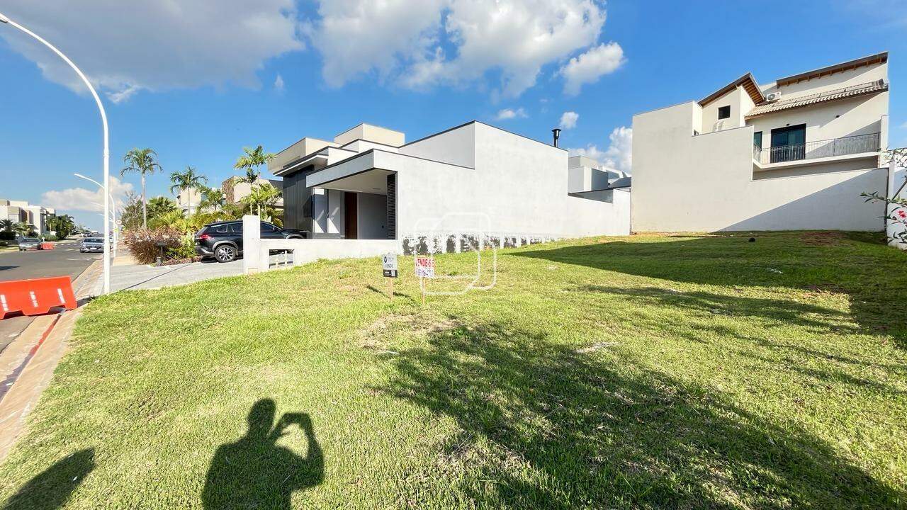 Terreno à venda em Indaiatuba - SP - Jardim Residencial Dona Lucilla: Visão geral do terreno