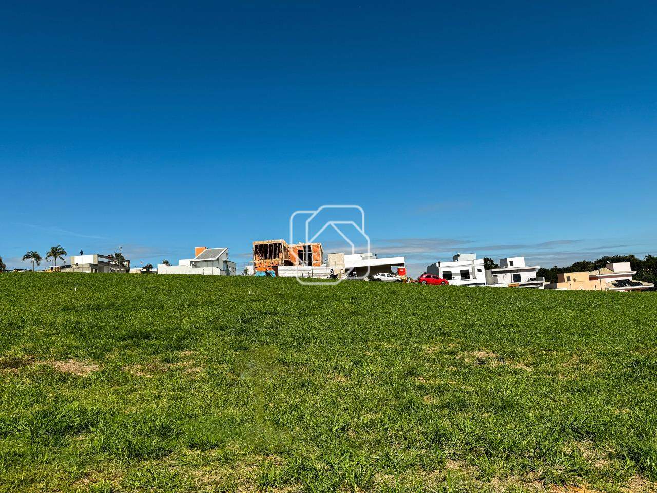 Terreno à venda em Itu - SP - Condomínio Vila dos Manacás: 