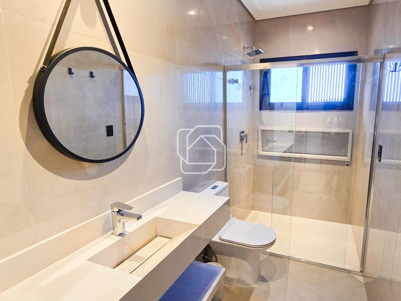 Casa de Condomínio à venda em Porto Feliz - SP - Fazenda Alvorada: Banheiro