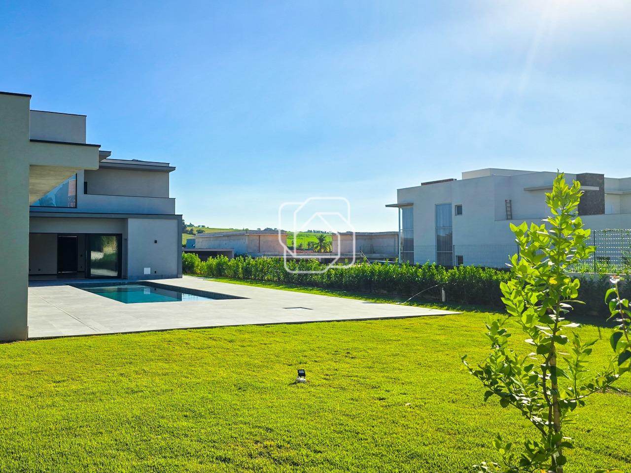 Casa de Condomínio à venda em Porto Feliz - SP - Fazenda Alvorada: Quintal