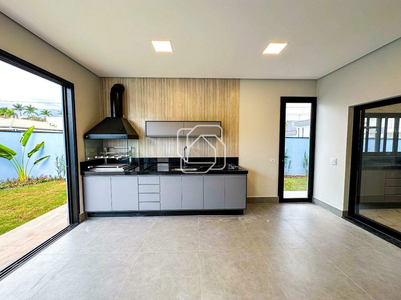 Casa de Condomínio à venda em Salto - SP - Portal dos Bandeirantes: Área gourmet