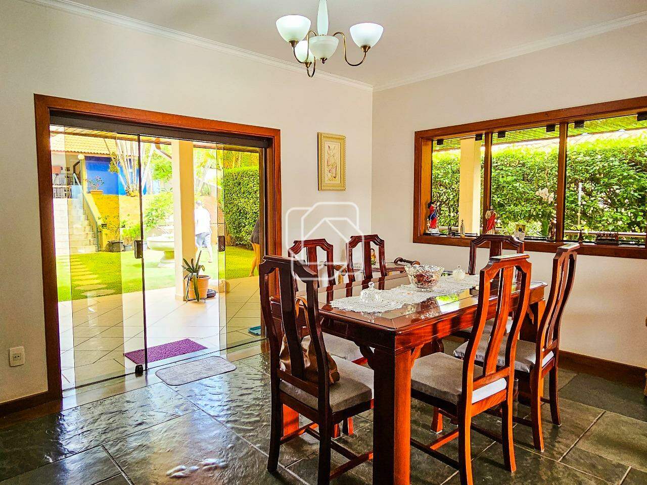 Casa de Condomínio à venda em Itu - SP - Condomínio Campos de Santo Antônio: Sala de jantar