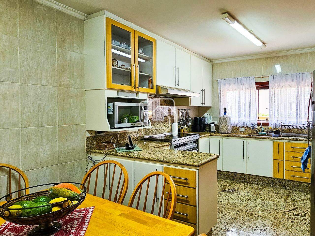 Casa de Condomínio à venda em Itu - SP - Condomínio Campos de Santo Antônio: Cozinha com copa
