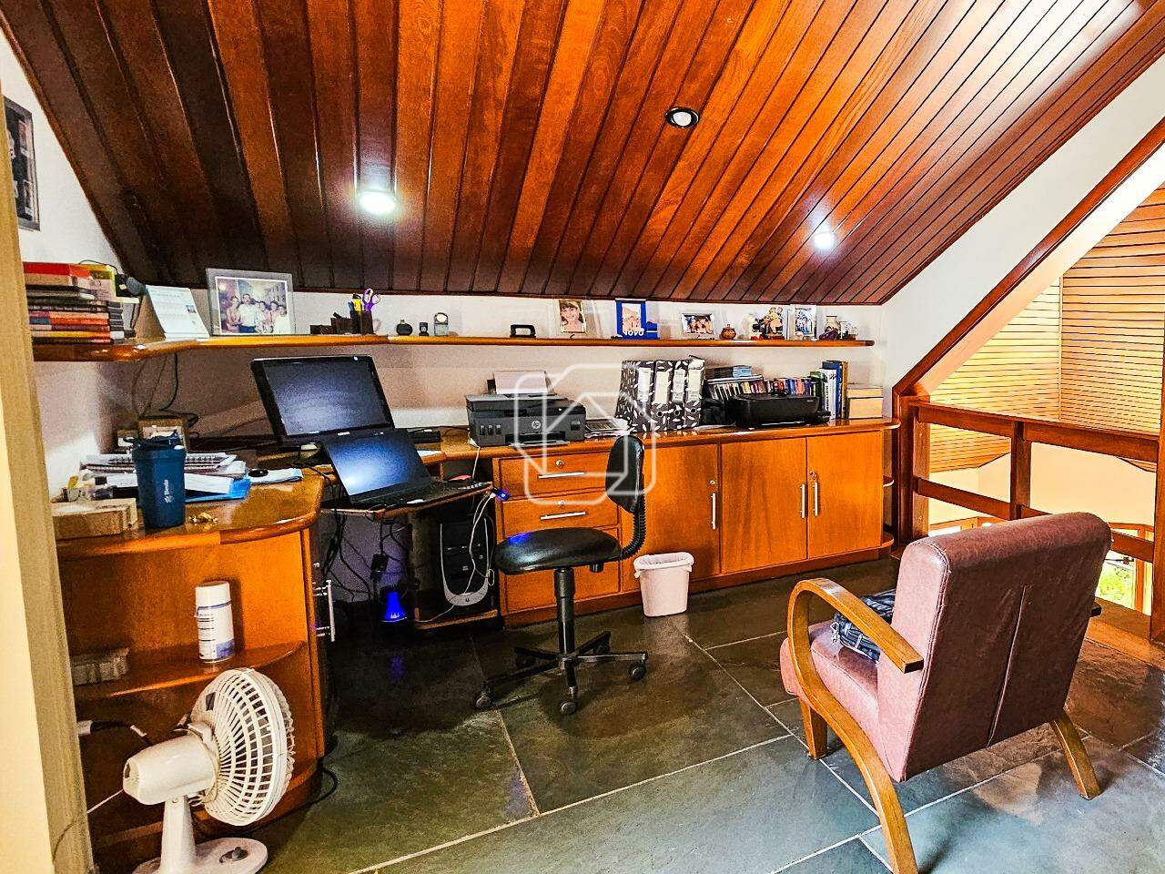 Casa de Condomínio à venda em Itu - SP - Condomínio Campos de Santo Antônio: Mezanino do piso superior