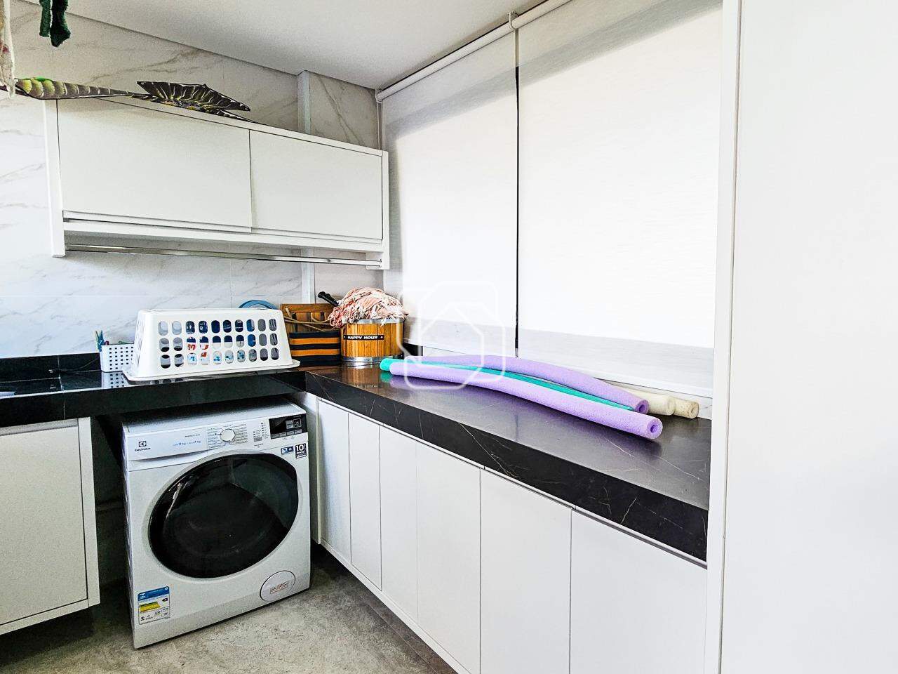 Casa de Condomínio à venda em Itu - SP - Residencial Parque Campos de Santo Antônio II: Lavanderia