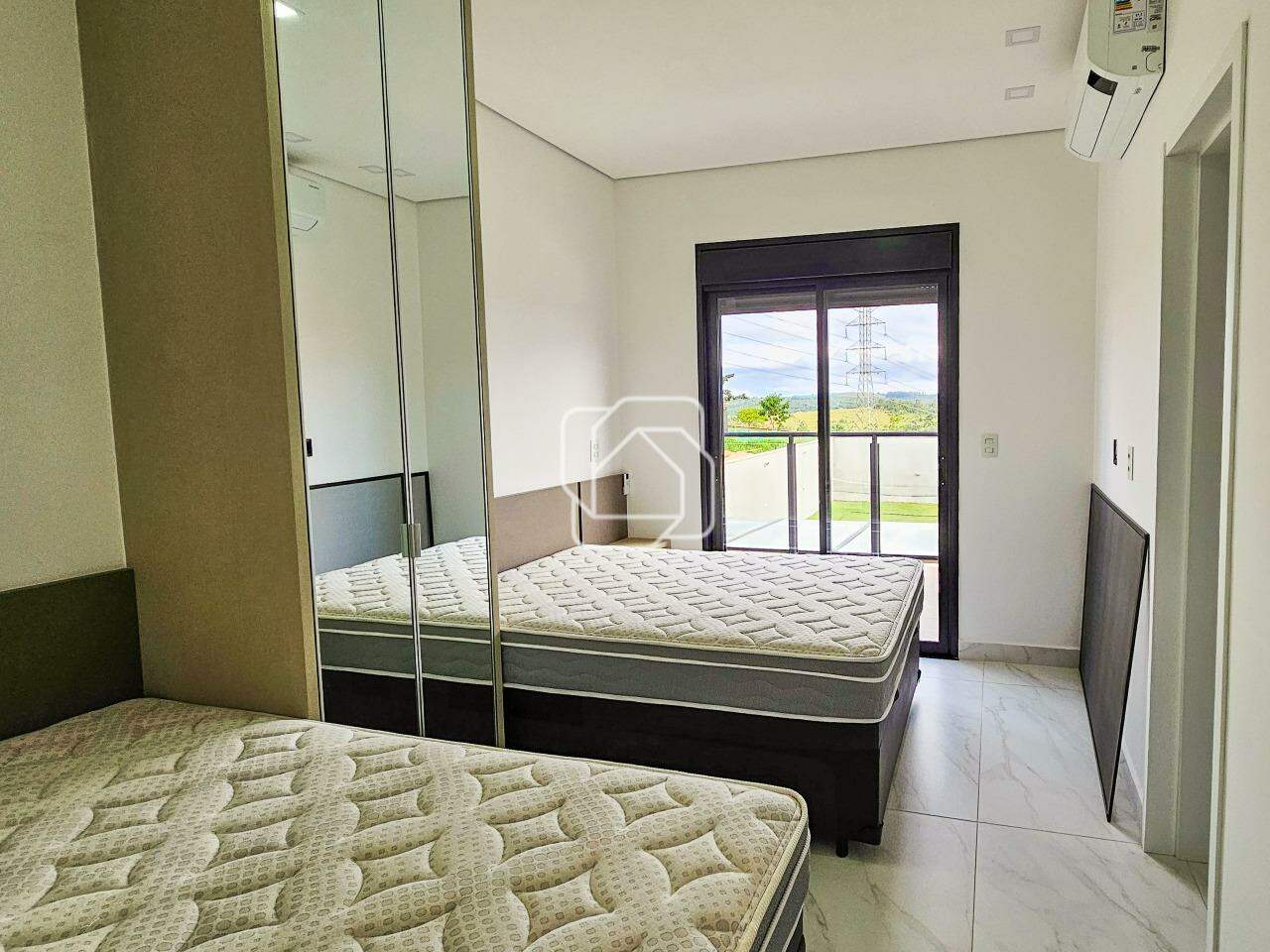Casa de Condomínio à venda em Itu - SP - Residencial Parque Campos de Santo Antônio II: Suíte 