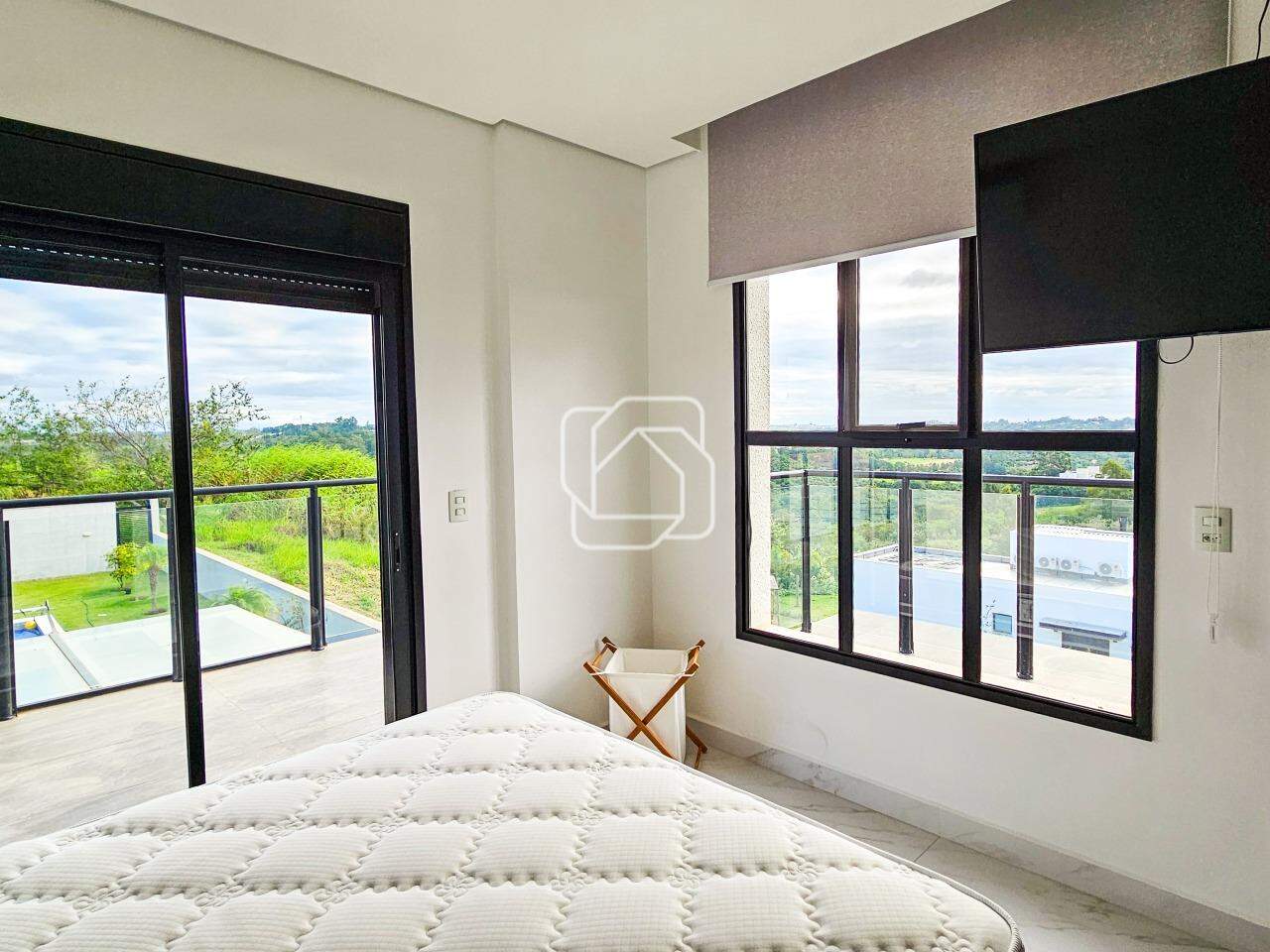 Casa de Condomínio à venda em Itu - SP - Residencial Parque Campos de Santo Antônio II: Suíte master