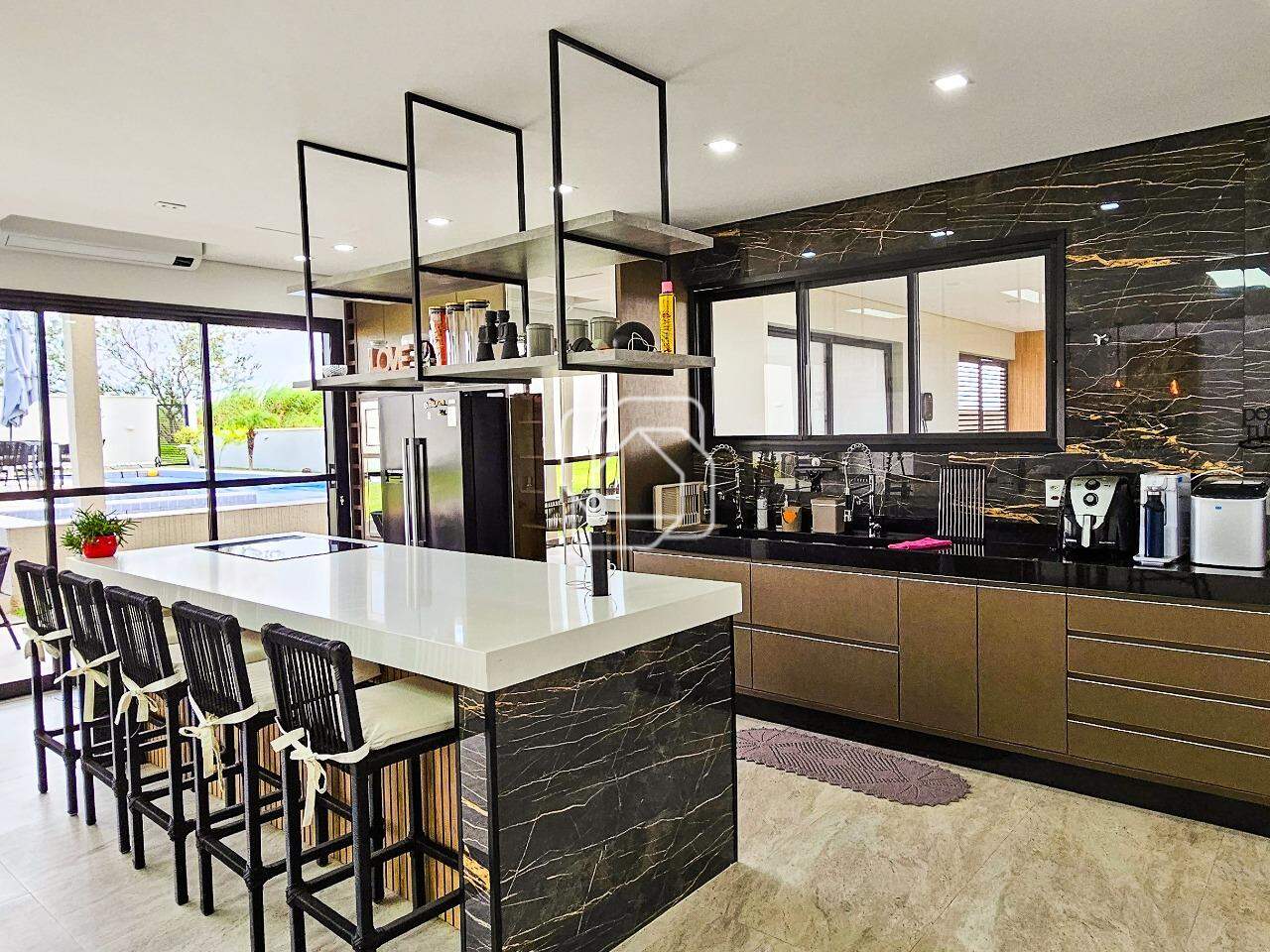 Casa de Condomínio à venda em Itu - SP - Residencial Parque Campos de Santo Antônio II: Cozinha 
