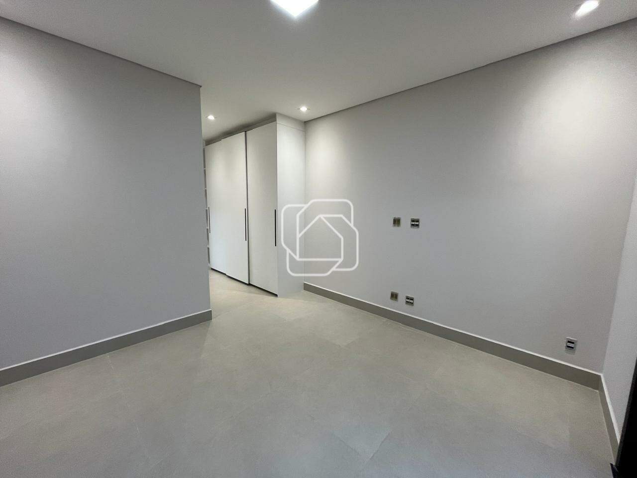 Casa de Condomínio à venda em Itu - SP - Residencial Parque Campos de Santo Antônio II: Suíte
