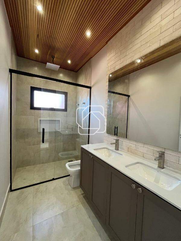 Casa de Condomínio à venda em Itu - SP - Residencial Parque Campos de Santo Antônio II: Banheiro