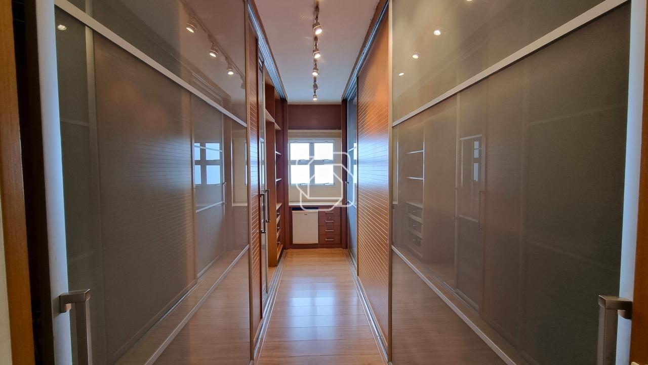 Casa de Condomínio para aluguel em Indaiatuba - SP - Colinas do Mosteiro de Itaici: Closet