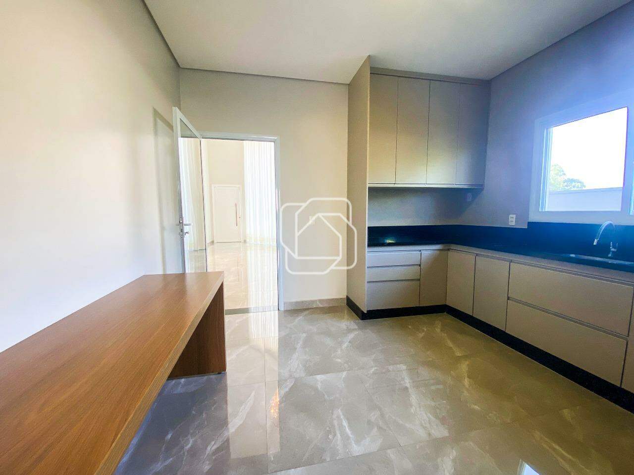Casa de Condomínio para aluguel em Indaiatuba - SP - Residencial Duas Marias: Cozinha