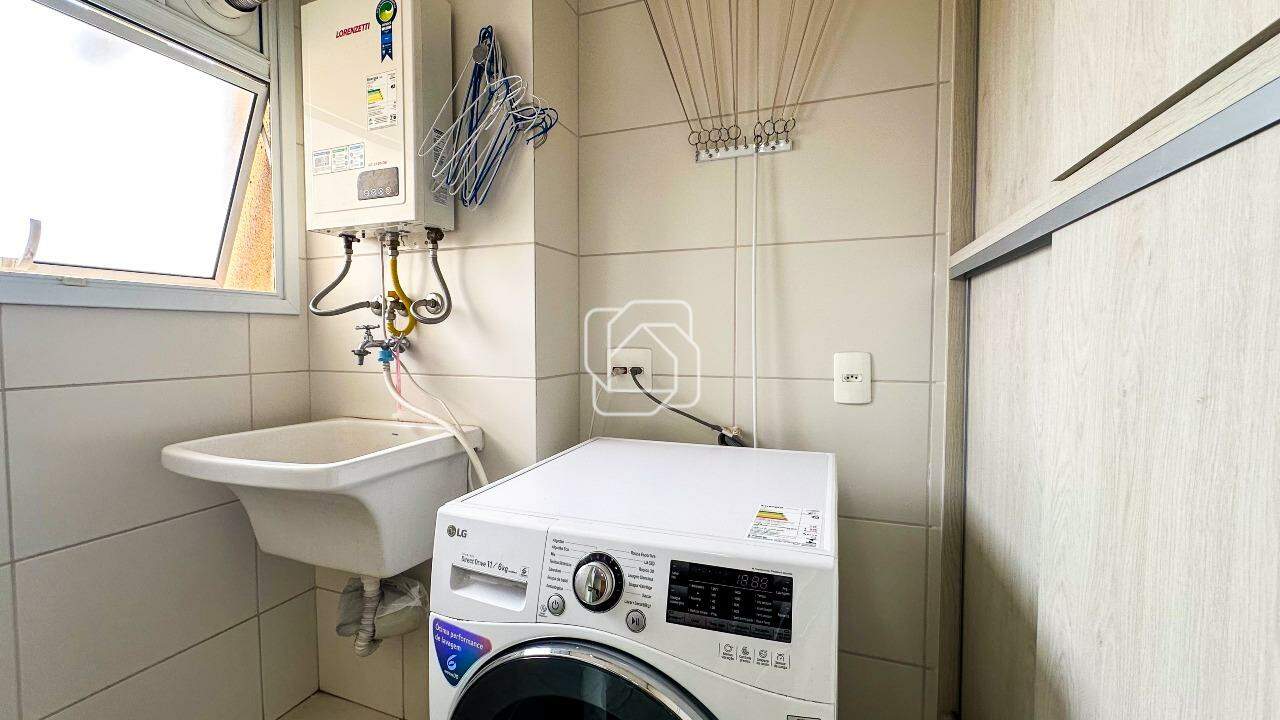 Apartamento à venda em Indaiatuba - SP - Condomínio Le Château Frontenac: Lavanderia