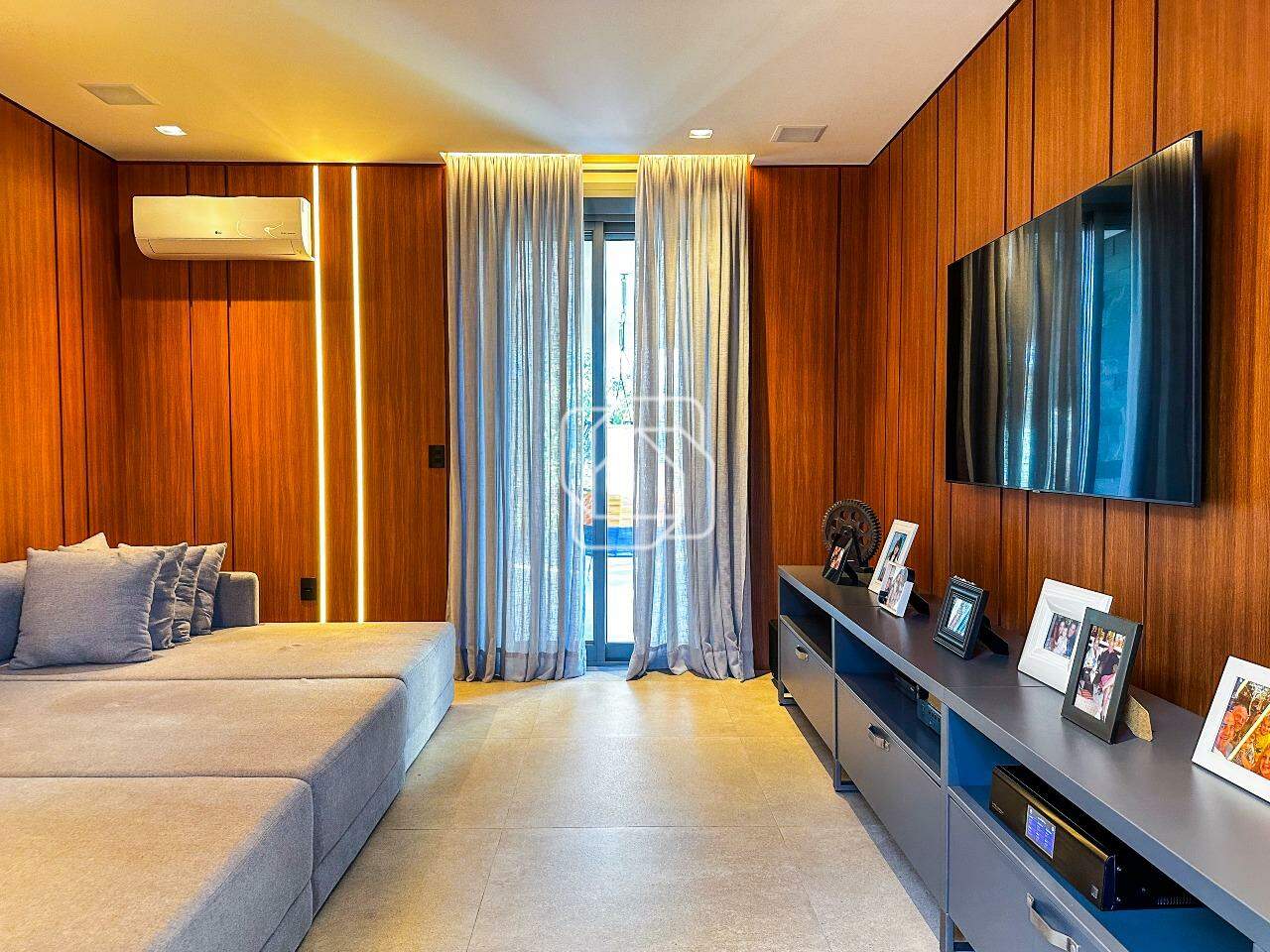 Casa de Condomínio à venda em Itu - SP - Condomínio Terras de São José: Home theater