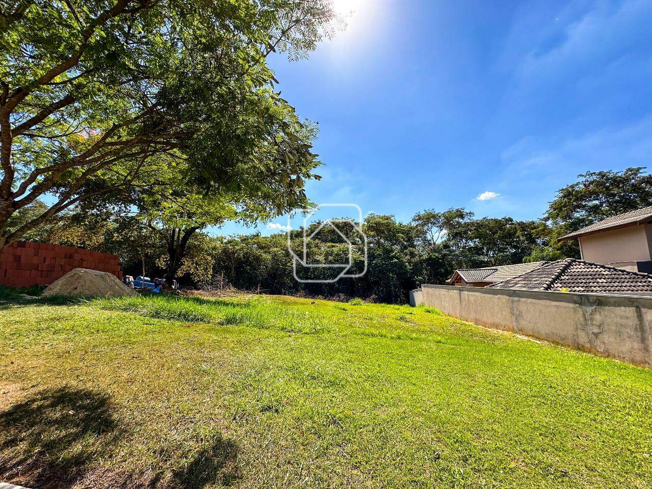 Terreno à venda em Itu - SP - Condomínio Santa Mônica: 