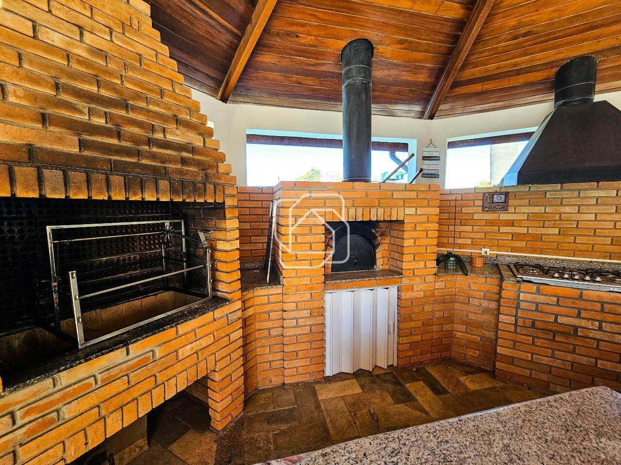 Casa de Condomínio à venda em Indaiatuba - SP - Vale das Laranjeiras: Área gourmet