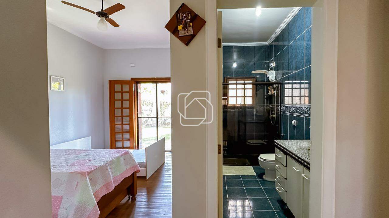 Casa de Condomínio à venda em Indaiatuba - SP - Vale das Laranjeiras: Dormitório