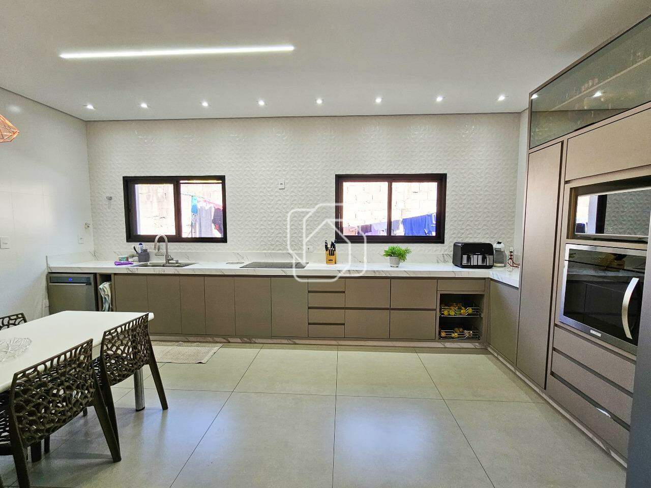 Casa de Condomínio à venda em Indaiatuba - SP - Vale das Laranjeiras: Cozinha