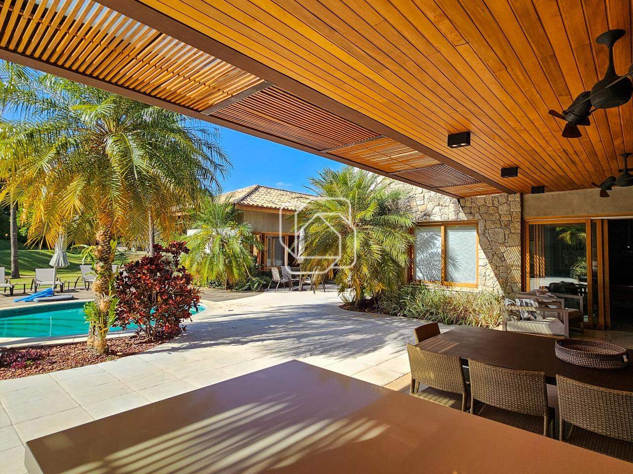 Casa de Condomínio à venda em Itu - SP - Fazenda Vila Real de Itu: Vista do espaço gourmet para a piscina