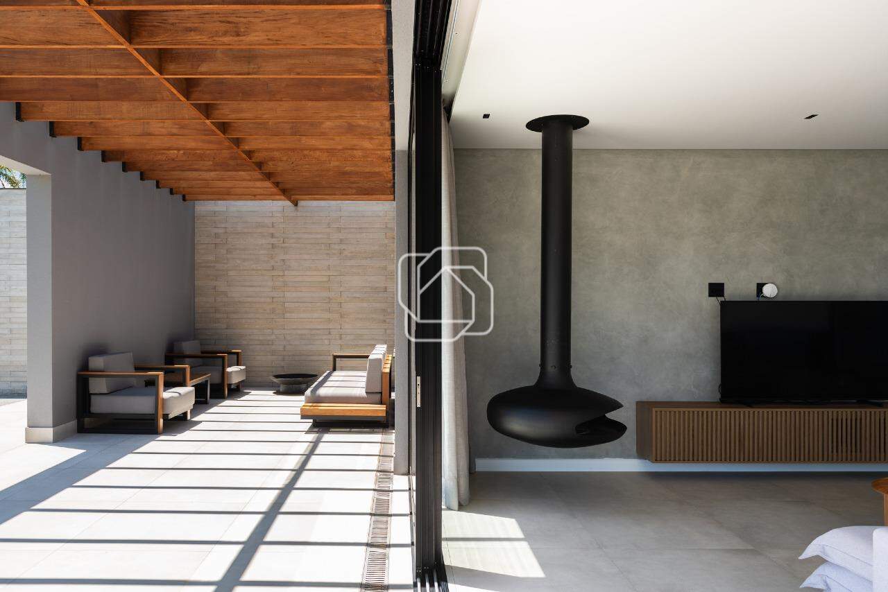 Casa de Condomínio à venda em Porto Feliz - SP - Fazenda Alvorada: Sala e área externa