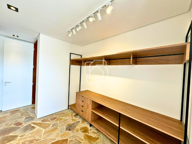 Casa de Condomínio à venda em Itu - SP - Condomínio Terras de São José: Closet