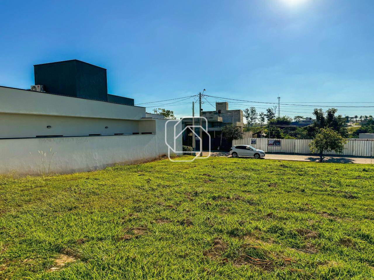 Terreno à venda em Itu - SP - Condomínio UNA: 