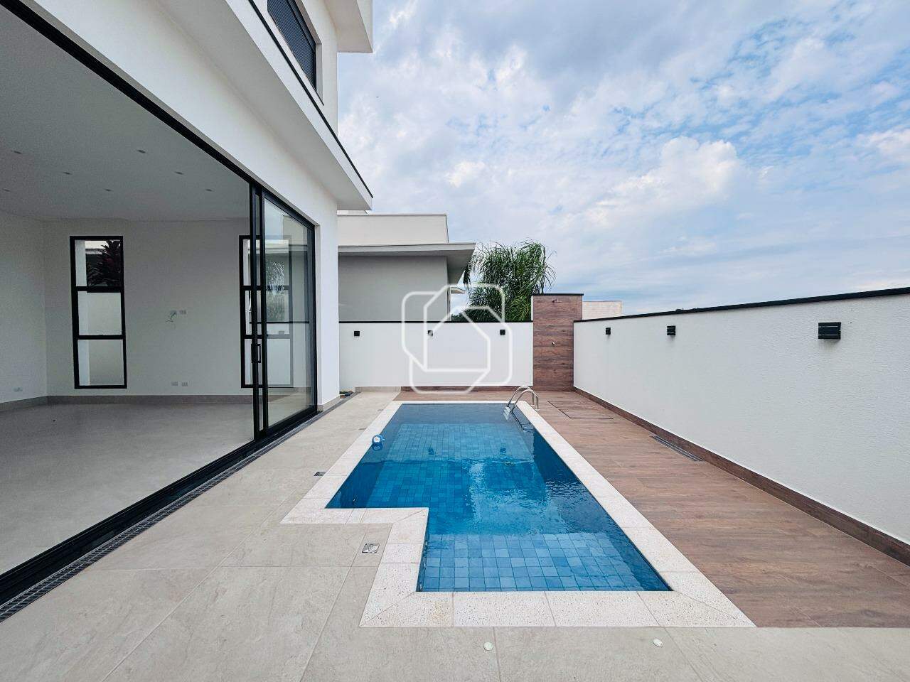 Casa de Condomínio à venda em Salto - SP - Residencial Central Parque: