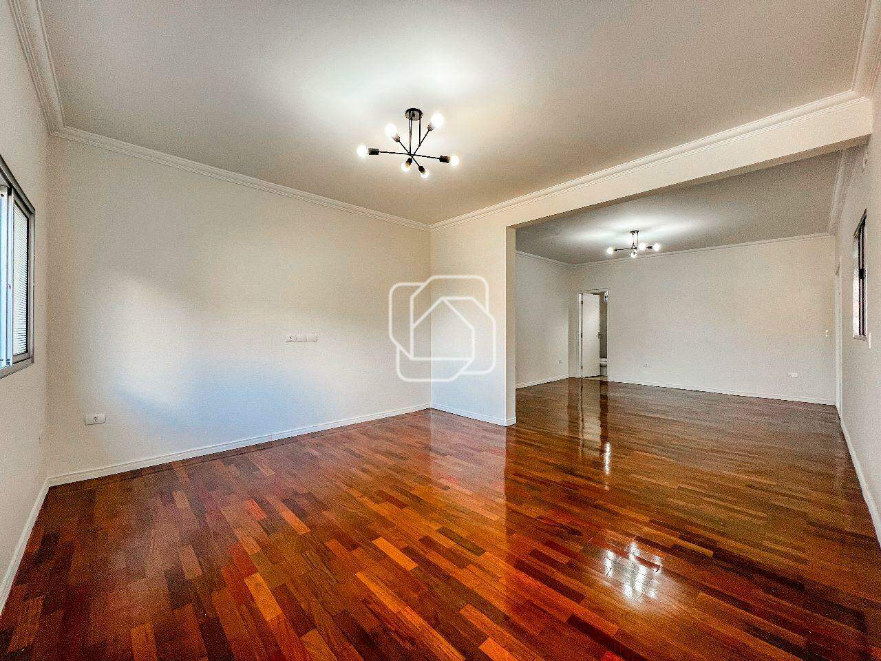 Casa de Condomínio para aluguel em Itu - SP - Condomínio Portal de Itu: Sala