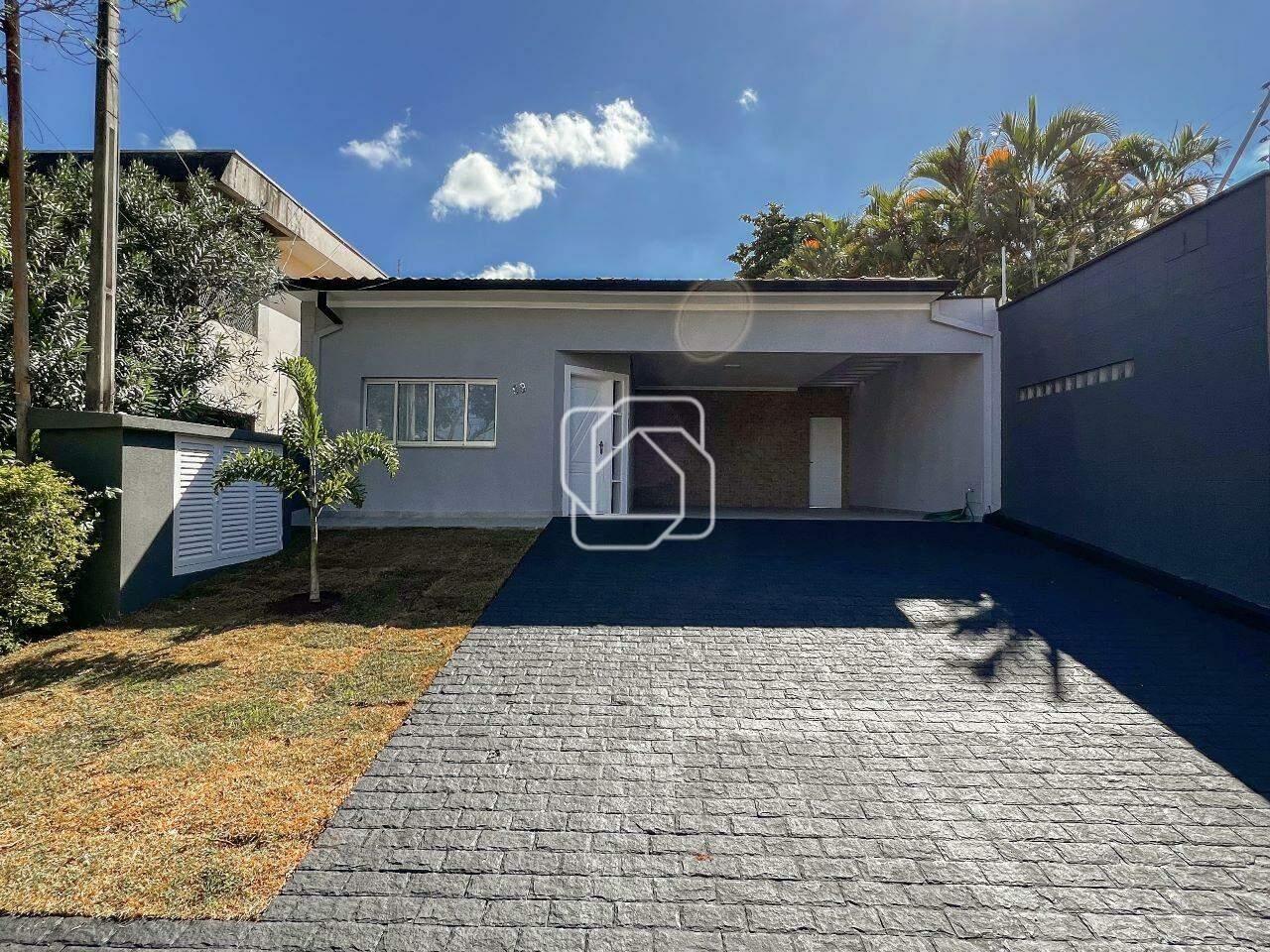 Casa de Condomínio para aluguel em Itu - SP - Condomínio Portal de Itu: Fachada da casa