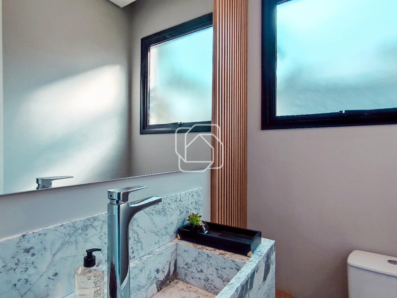 Casa de Condomínio à venda em Indaiatuba - SP - Residencial Duas Marias: Banheiro