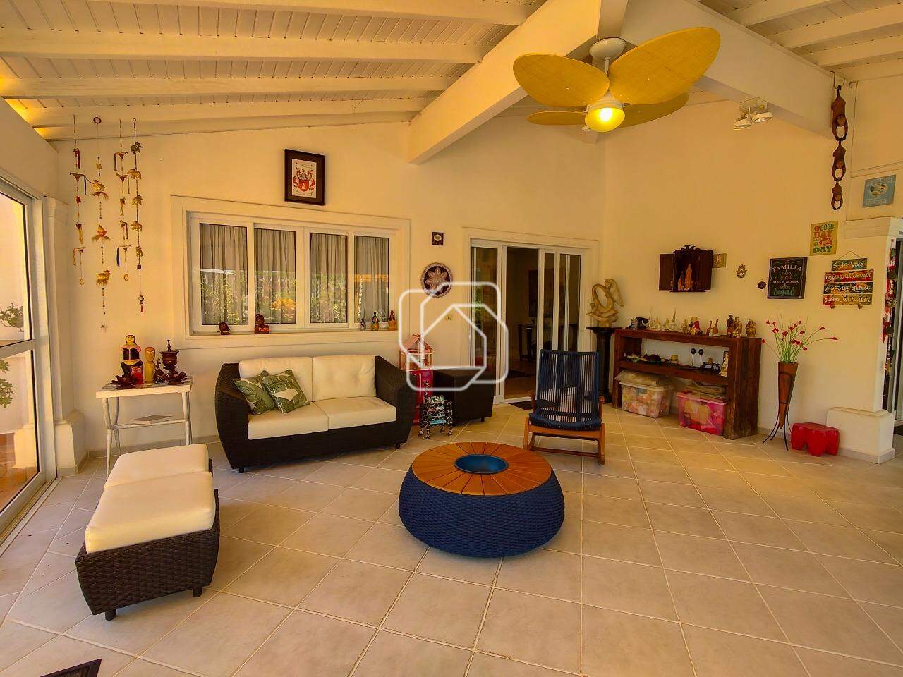 Casa de Condomínio à venda em Itu - SP - Parque Village Castelo: Varanda