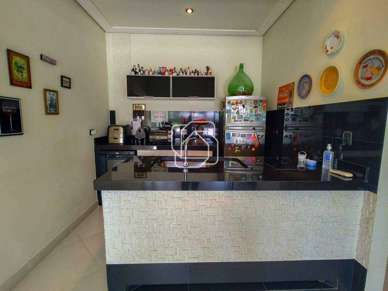 Casa de Condomínio à venda em Itu - SP - Parque Village Castelo: Cozinha de apoio