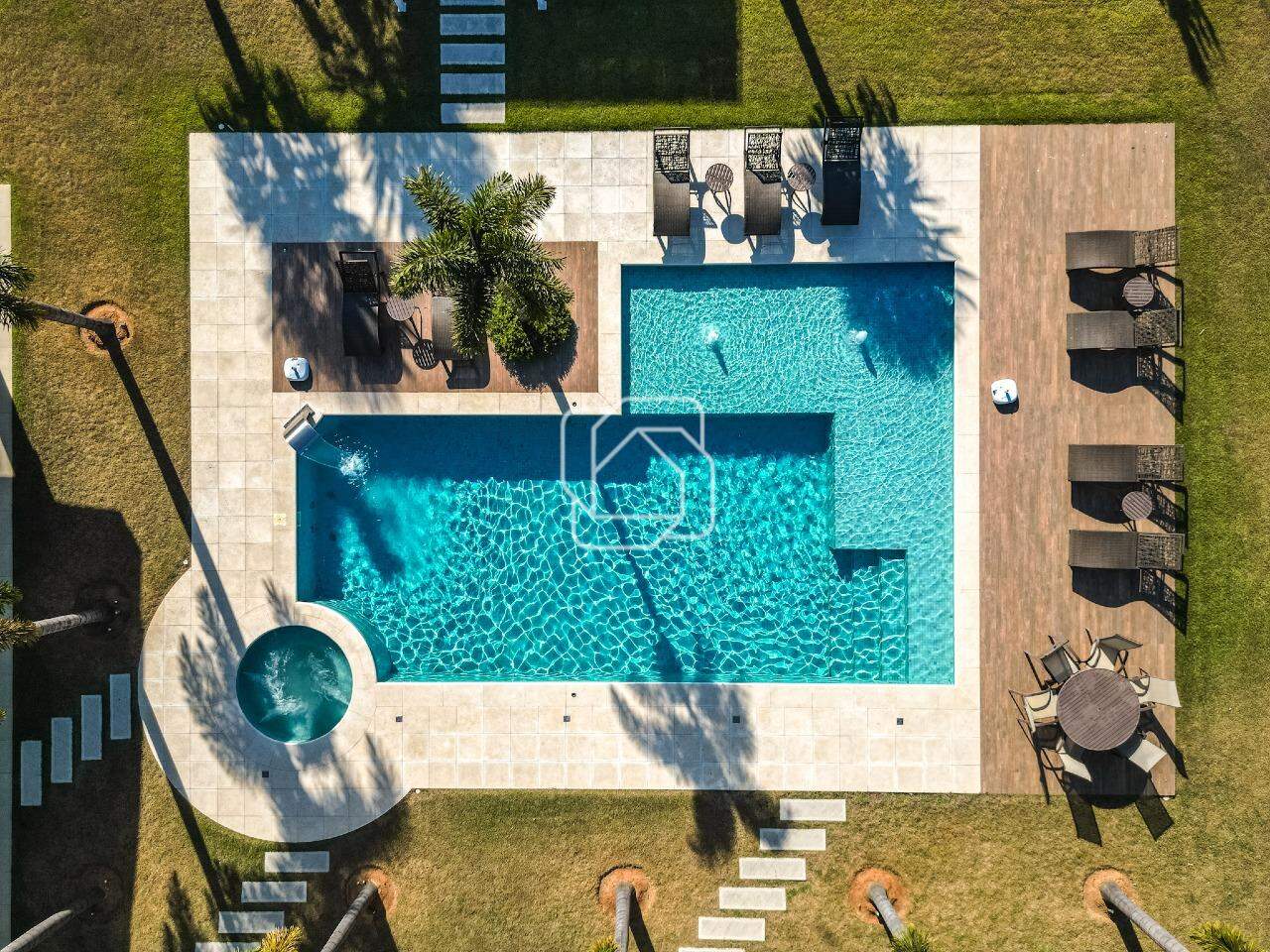 Casa de Condomínio à venda em Indaiatuba - SP - Vale das Laranjeiras: Área da piscina