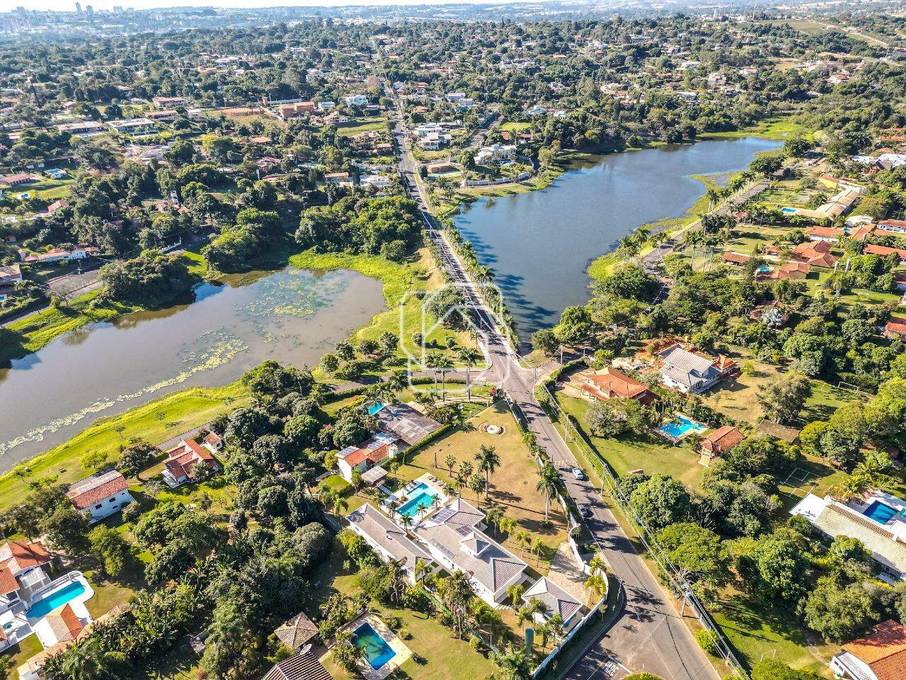 Casa de Condomínio à venda em Indaiatuba - SP - Vale das Laranjeiras: Visão geral do imóvel