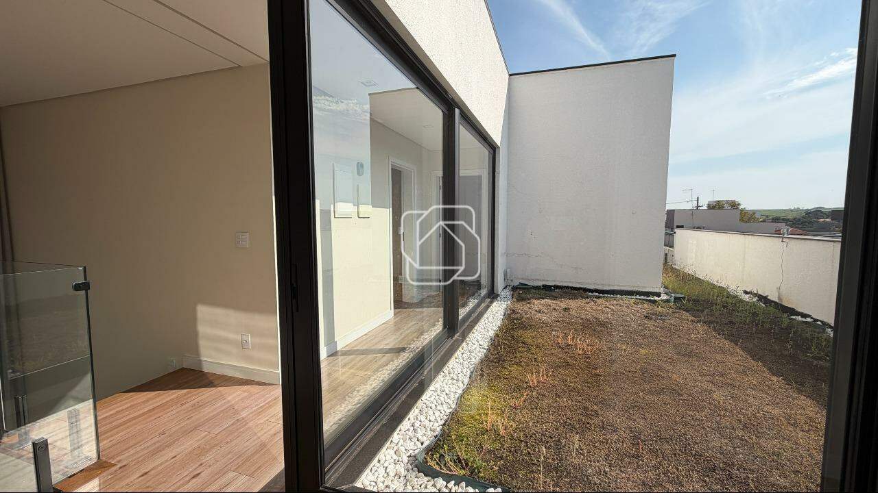 Casa de Condomínio à venda em Salto - SP - Portal dos Bandeirantes: área externa
