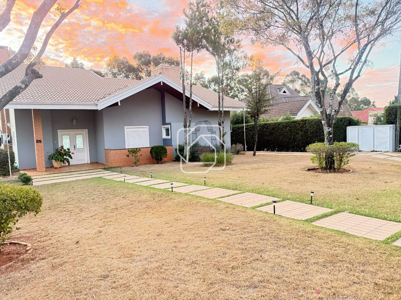 Casa de Condomínio à venda em Salto - SP - Haras Paineiras: 