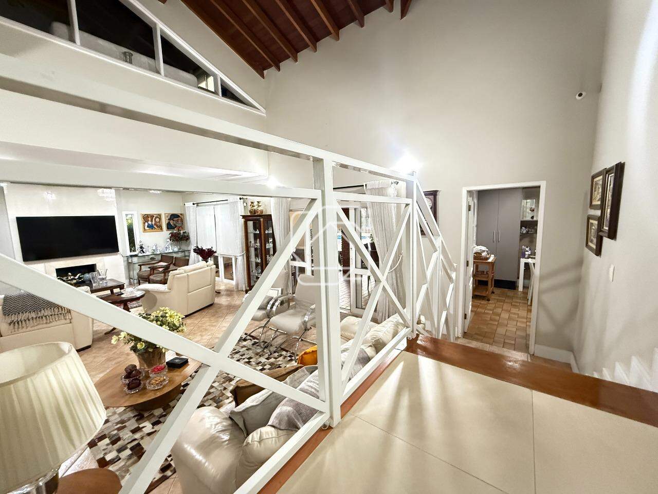 Casa de Condomínio à venda em Salto - SP - Haras Paineiras: 