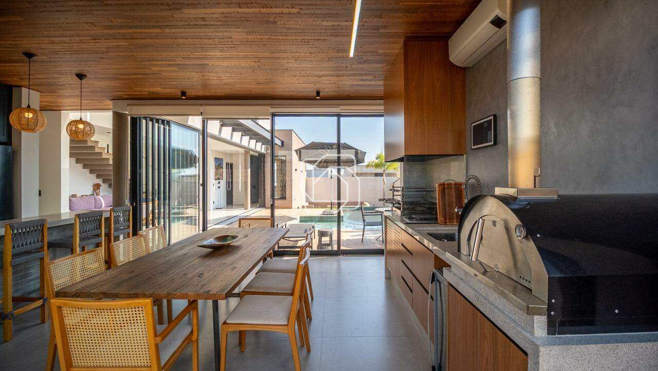 Casa de Condomínio à venda em Itu - SP - Condomínio Villas do Golfe: 