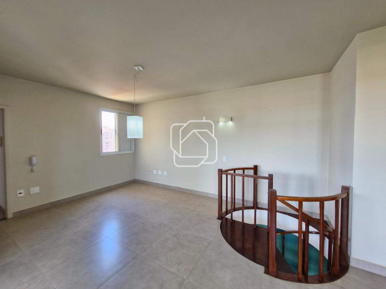 Apartamento à venda em Indaiatuba - SP - Edifício Piazza Treviso: Sala