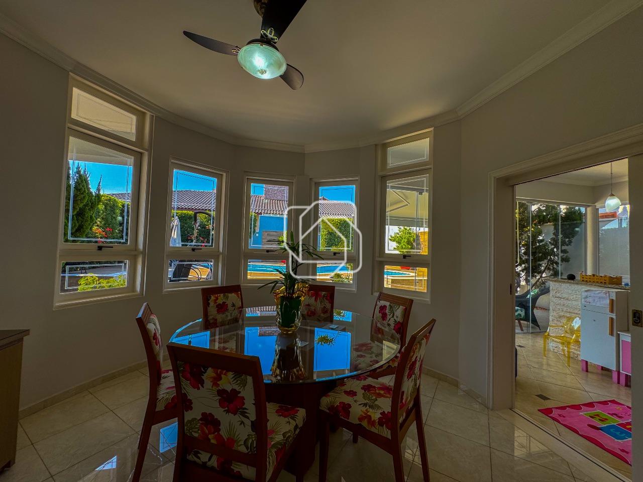 Casa de Condomínio à venda em Itu - SP - Jardim Theodora: Sala de jantar