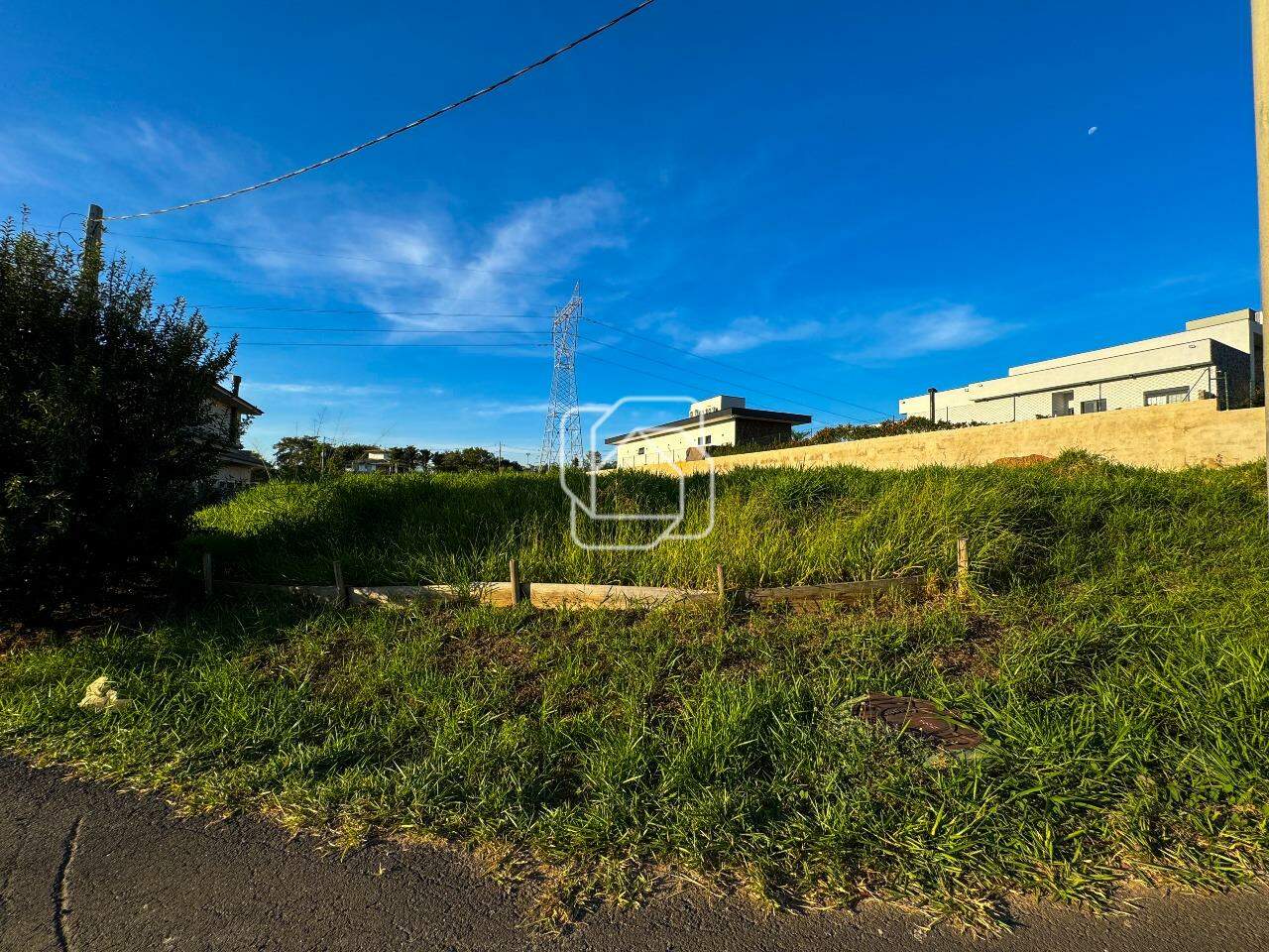 Terreno à venda em Itu - SP - Condomínio Xapada Parque Ytu: