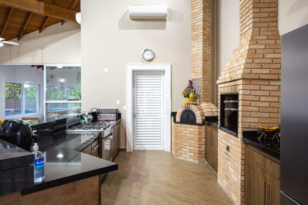 Casa de Condomínio à venda em Indaiatuba - SP - Recanto das Flores: Área gourmet